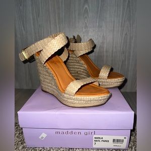 Steve Madden ankle wrap wedges. Size 7